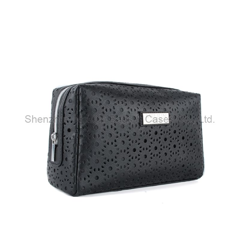 2020 New Zipper Closure Type Hollow Out PU Women Travel Toiletry Bag