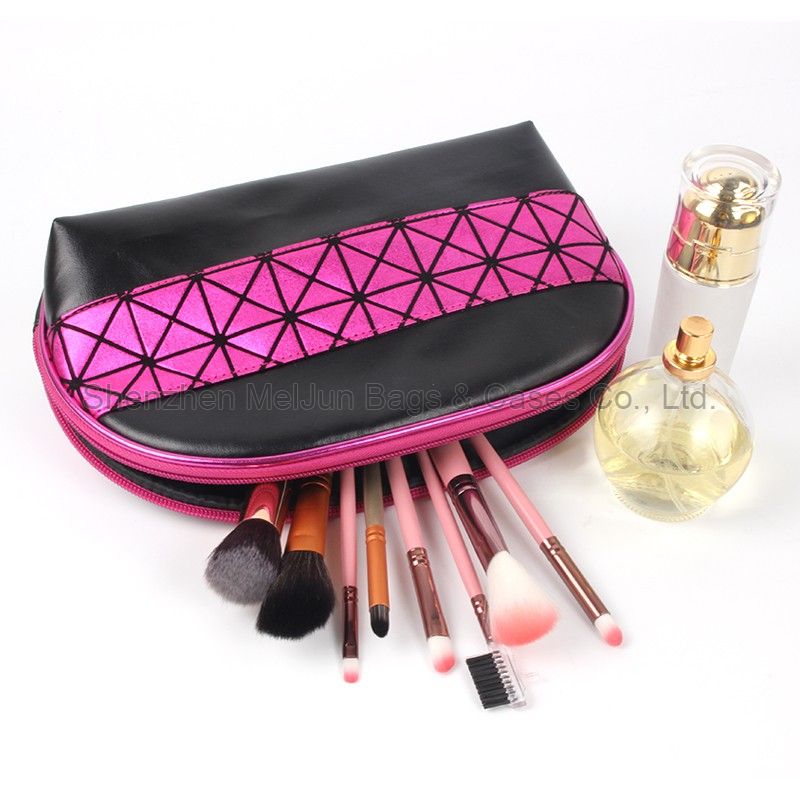 Factory Sale Black PU Shell Style Ladies Cosmeic Clutch Case For Daily Use