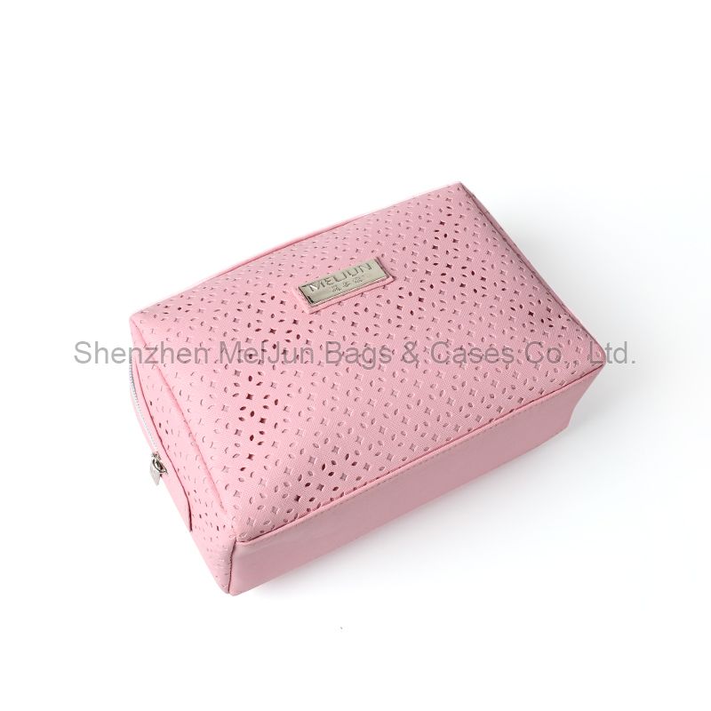 2020 New Zipper Closure Type Hollow Out PU Women Travel Toiletry Bag