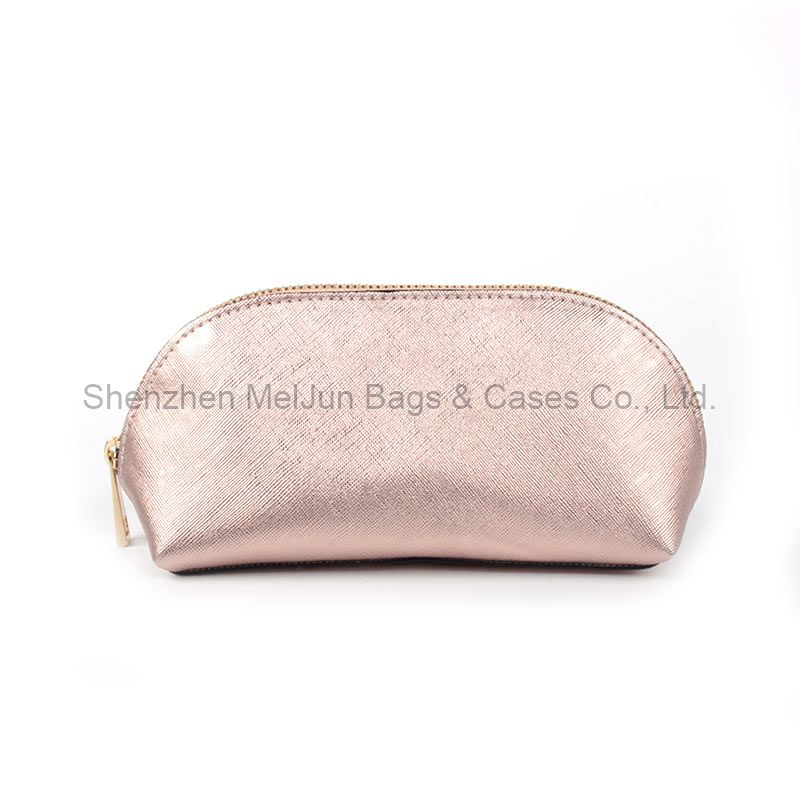 Cute clear makeup bag wholesale Guangzhou cheap jelly small travel pack OEM portable women cosmetic bag