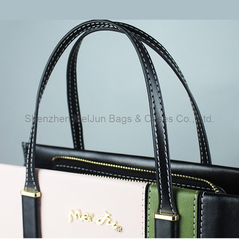 The modern fashion trend is simple, light and luxurious. Women's commuting color hand bill shoulder oblique straddle bag