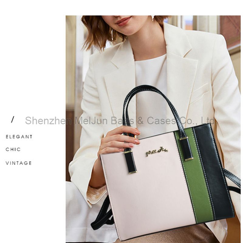 The modern fashion trend is simple, light and luxurious. Women's commuting color hand bill shoulder oblique straddle bag