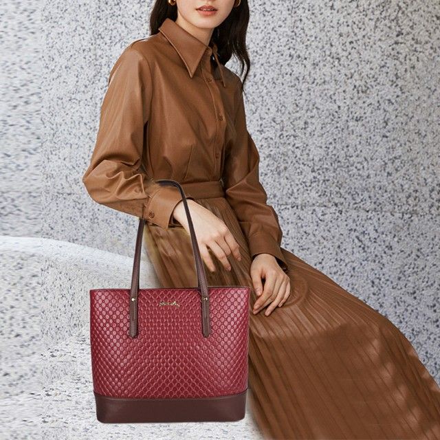 All new bag women's bag crossbody bag light luxury senior sense